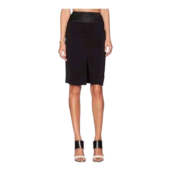 L'AGENCE Black Pencil Skirt Woven Center Slit Size 8 NWT (Marked 10 Runs Small) - Picture 3 of 13
